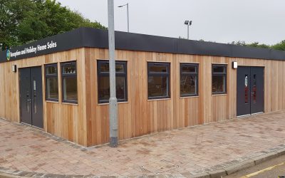 Who buys Modular Buildings and what do they use them for?